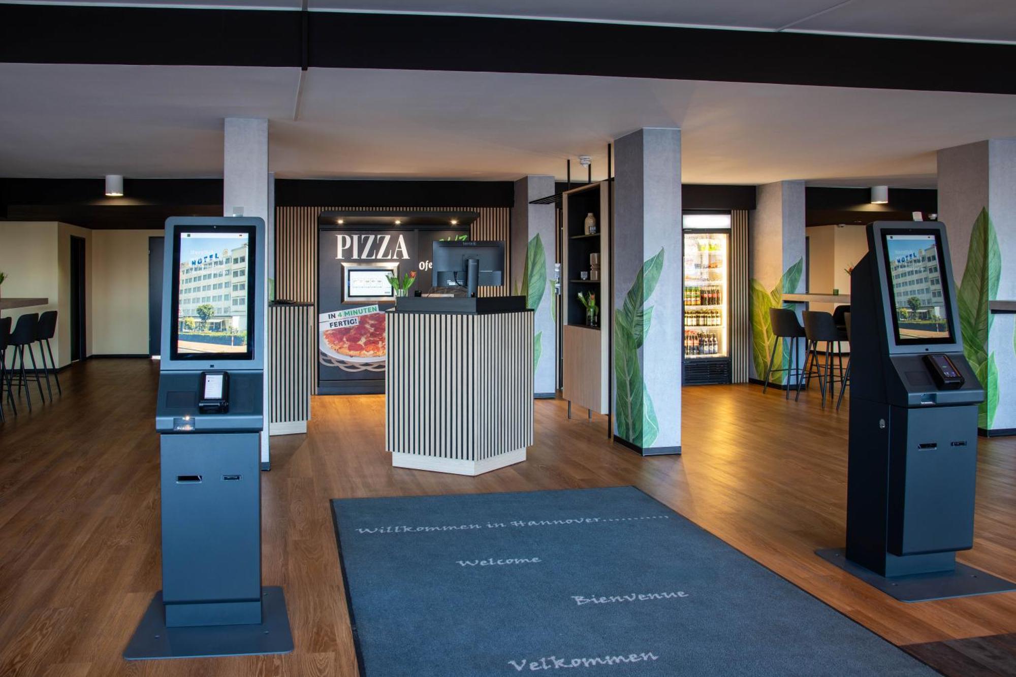 Beevillage Messehotel Hannover Laatzen Exterior photo